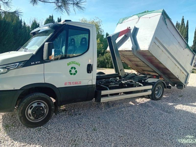 location de benne à Salon de provence pas cher 